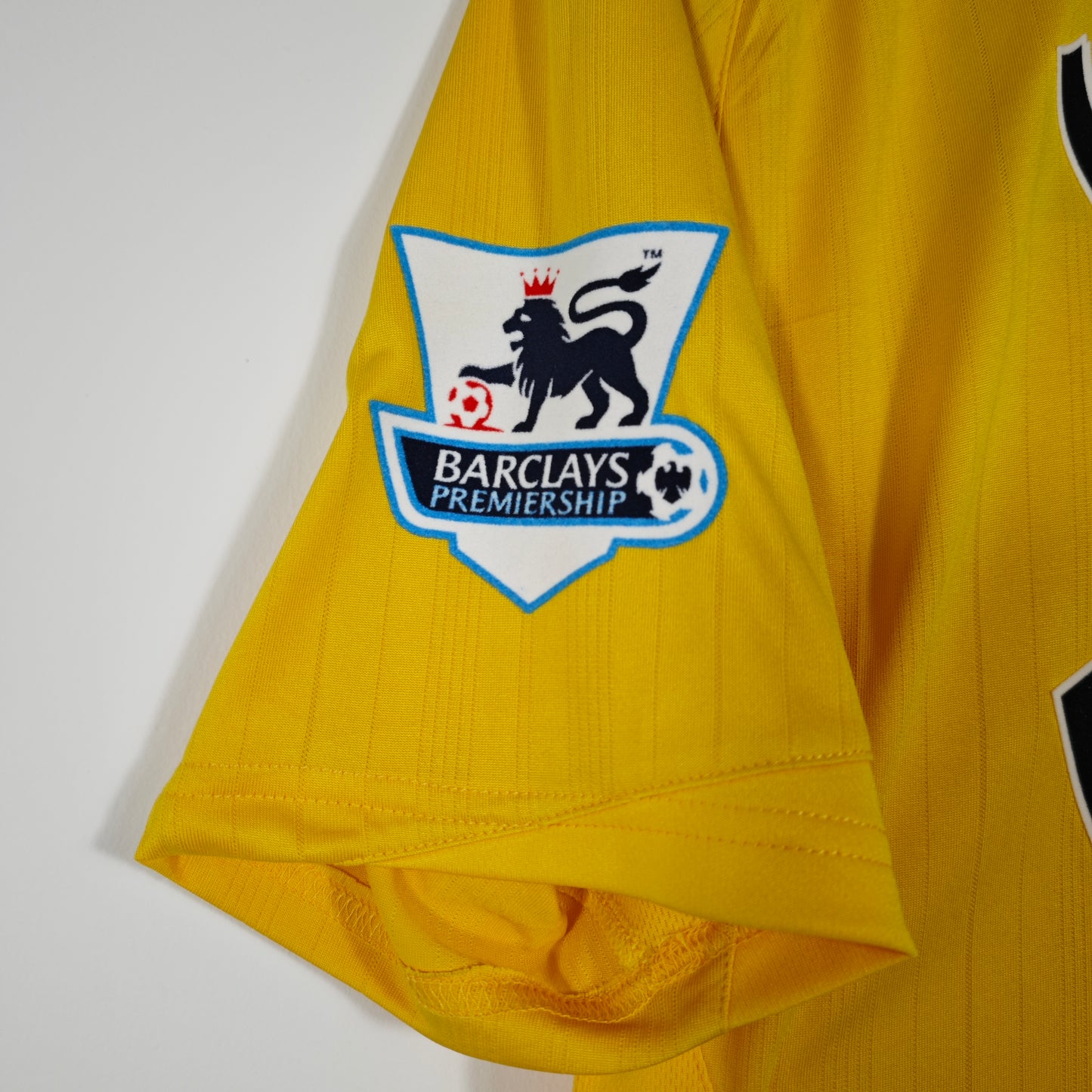 Bergkamp #10 |Arsenal Away 05/06